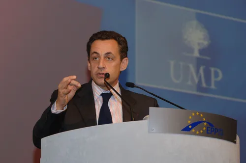 Flickr_-_europeanpeoplesparty_-_EPP_Congress_Rome_2006_(128) Sarkozy